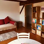 Апартаменты Kastanienblick Oder Parkblick, Oder Unser Radlerzimmer! *