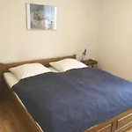 Апартаменты Kastanienblick Oder Parkblick, Oder Unser Radlerzimmer!