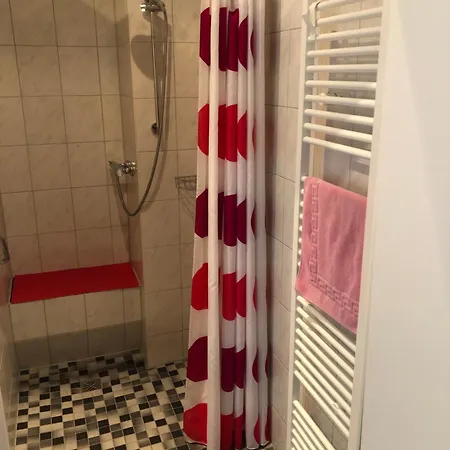 Apartment Kastanienblick Oder Parkblick, Oder Unser Radlerzimmer!